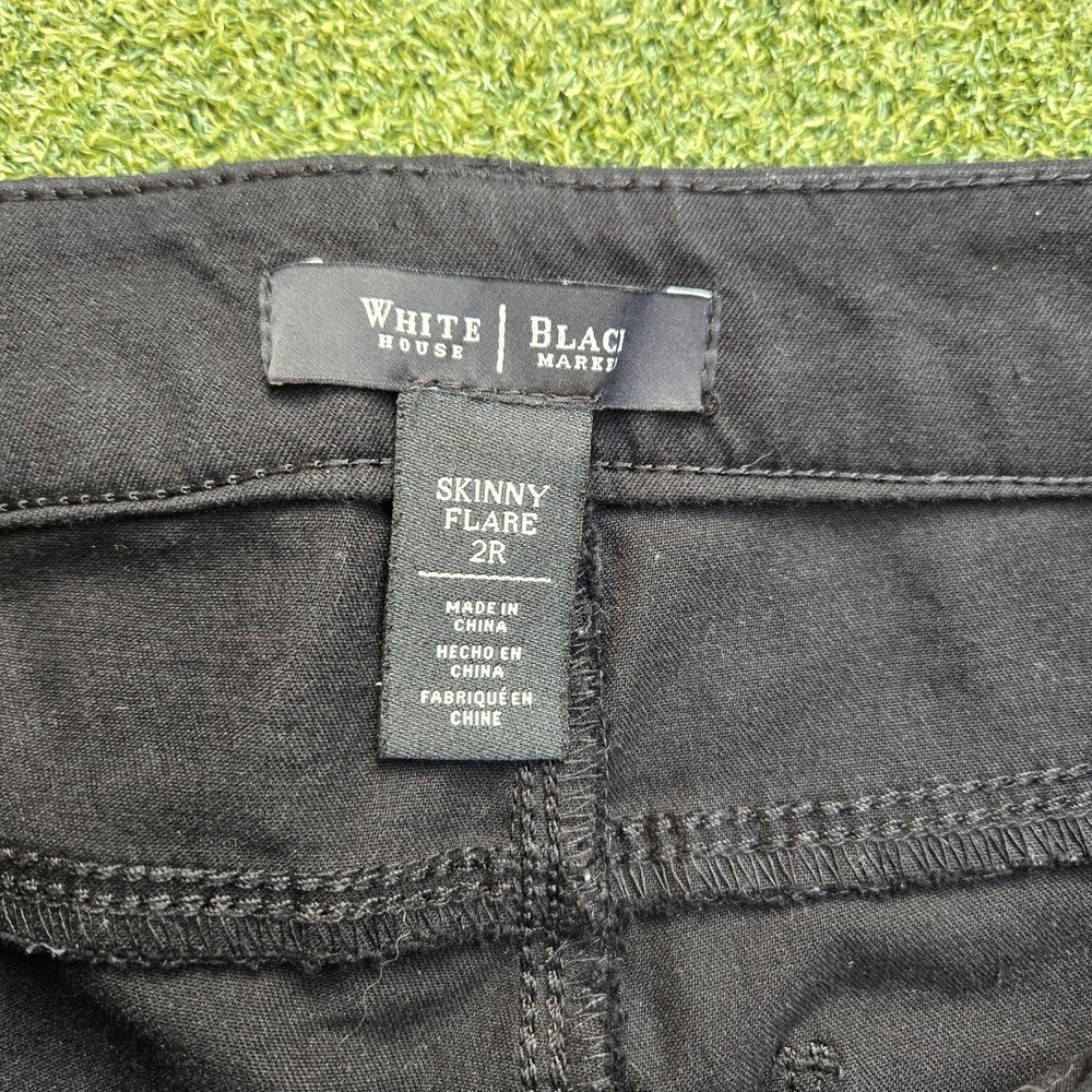 White House black market Jeans Women's Size 2R Black Skinny Flare - Picture 4 of 11